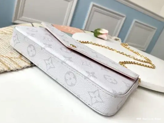 Aaa replica ru FÉLICIE VUITTON POCHETTE LOUIS 0627